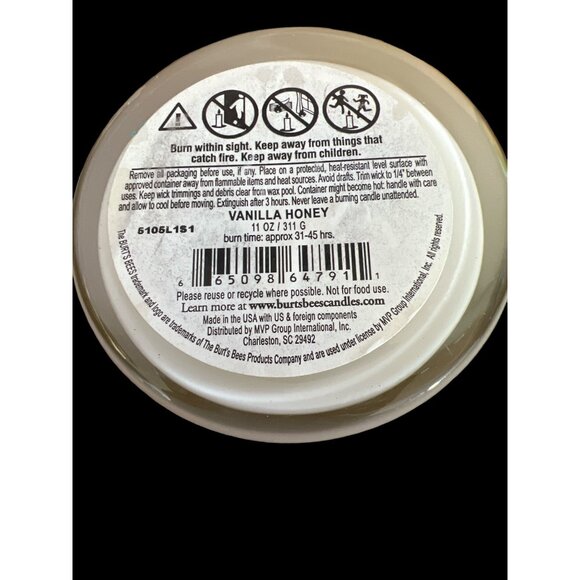 Burt's Bee Vanilla Honey Soy Candle 2 Wick Brand New 11 OZ Discontinued Scent - Picture 3 of 5